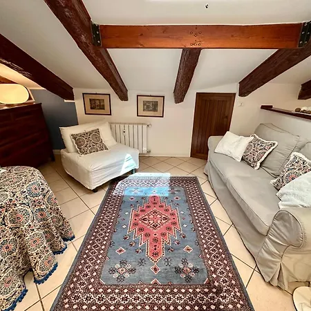 Daisy Apartmán Terst